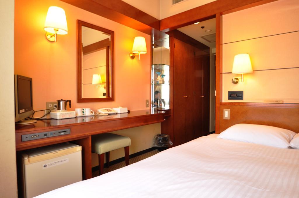 Toko City Hotel Umeda โอซาก้า ห้อง รูปภาพ