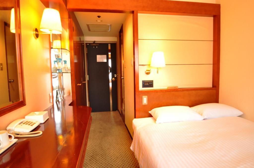 Toko City Hotel Umeda โอซาก้า ห้อง รูปภาพ