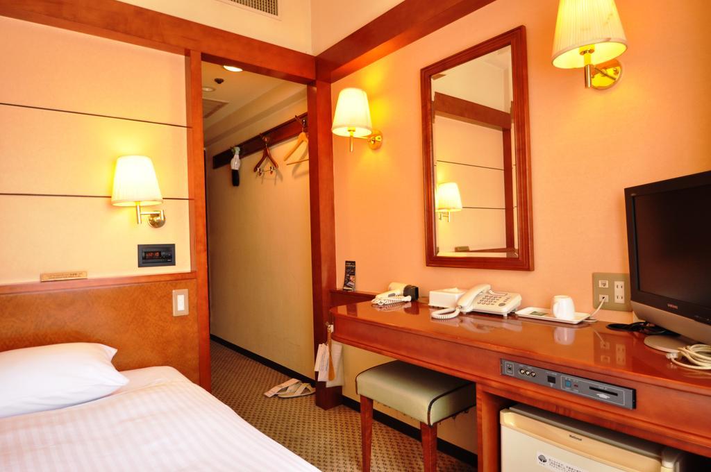 Toko City Hotel Umeda โอซาก้า ห้อง รูปภาพ